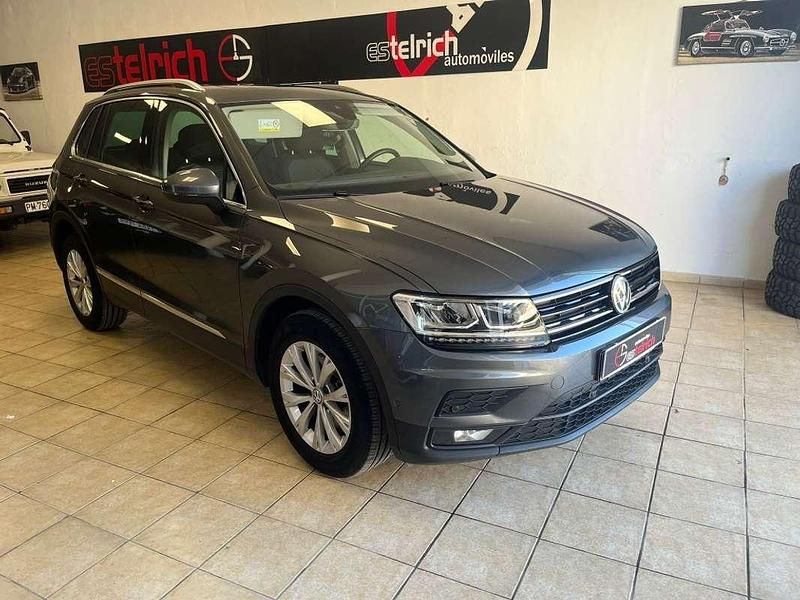 Gris Usado 2018 VW Tiguan SUV | 26.900 € (Precio justo) - Imagen 1/4