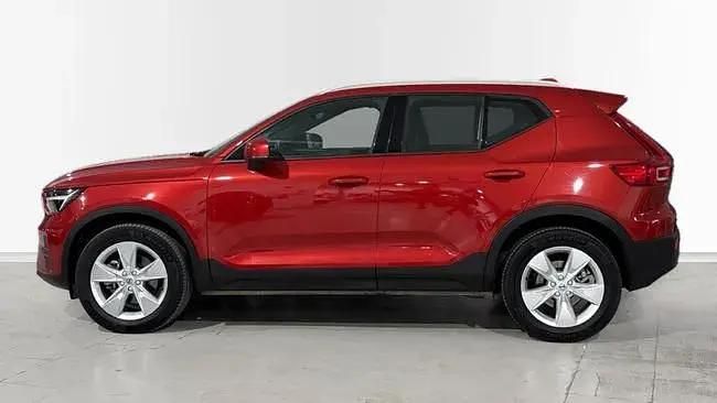 Usado Volvo XC40 Core 163 CV (119 kW) 2025 Rojo SUV
