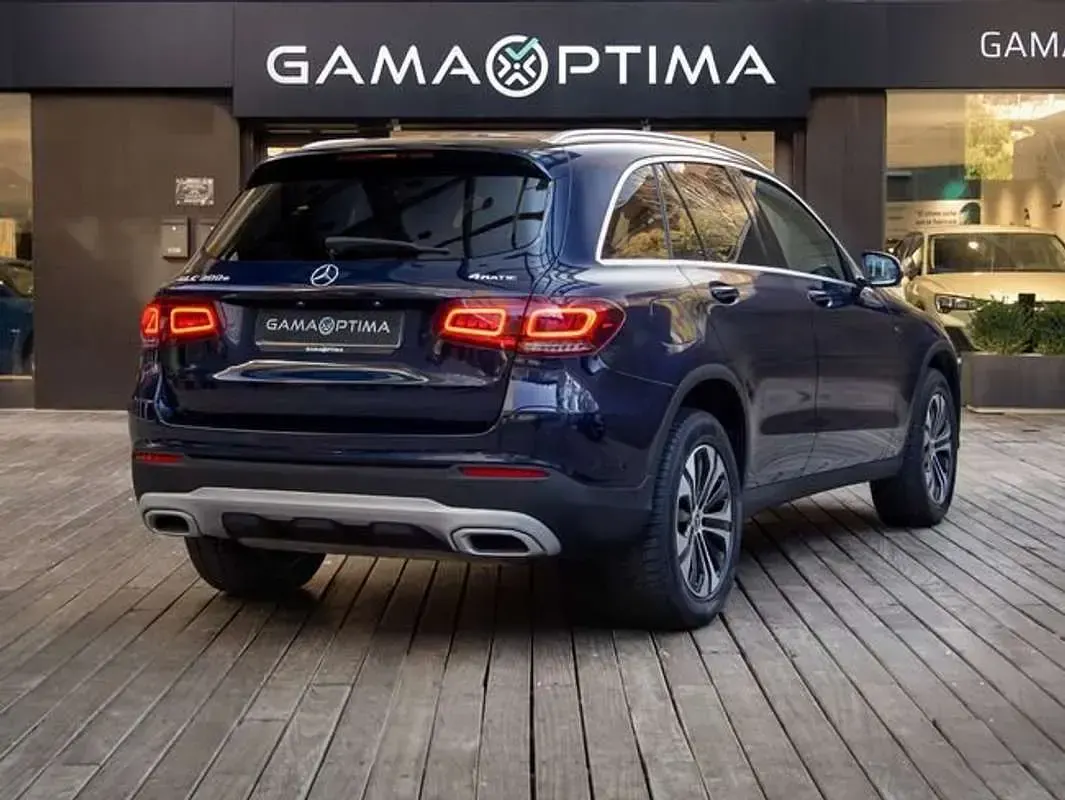 Usado Mercedes GLC300e 321 CV (236 kW) 2021 Azul SUV