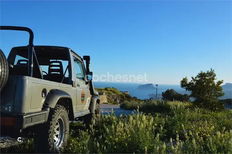 Usado Suzuki Samurai 69 CV (50 kW) 1996 Gris / plata SUV