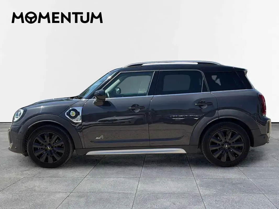 Usado Mini Cooper Countryman 220 CV (161 kW) 2022 Gris SUV