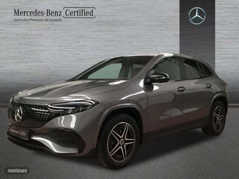 Gris / plateado Usado 2024 Mercedes EQA250+ AMG line SUV | 38.900 € (Super precio) - Imagen 1/4