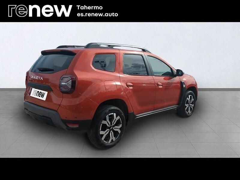 Usado Dacia Duster Journey 131 CV (96 kW) 2023 Naranja SUV