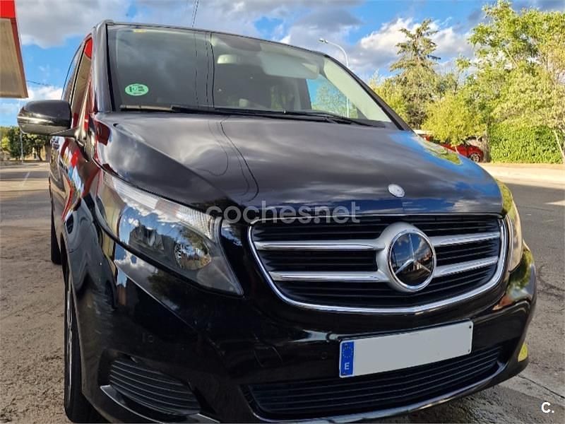 Negro Usado 2017 Mercedes V250 Avantgarde Monovolumen | 42.000 € (Caro) - Imagen 1/4