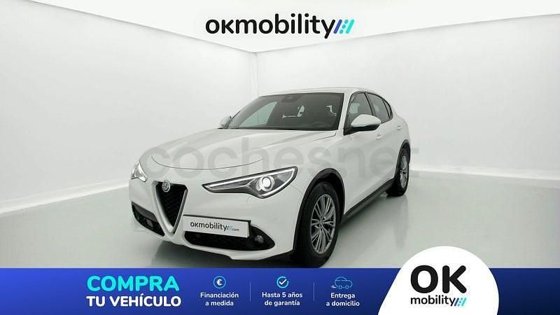 Usado Alfa Romeo Stelvio Super 160 CV (117 kW) 2022 Blanco SUV