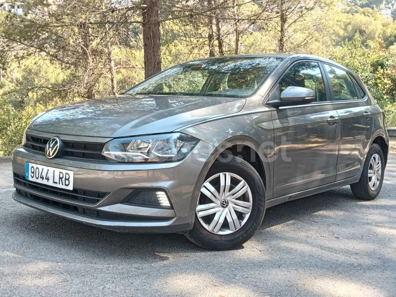 Gris / plata Usado 2021 VW Polo Edition Berlina | 12.990 € (Buen precio) - Imagen 1/4