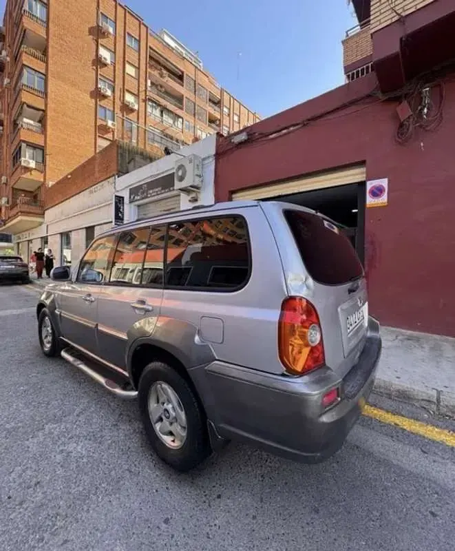 Usado Hyundai Terracan 150 CV (110 kW) 2003 Gris SUV