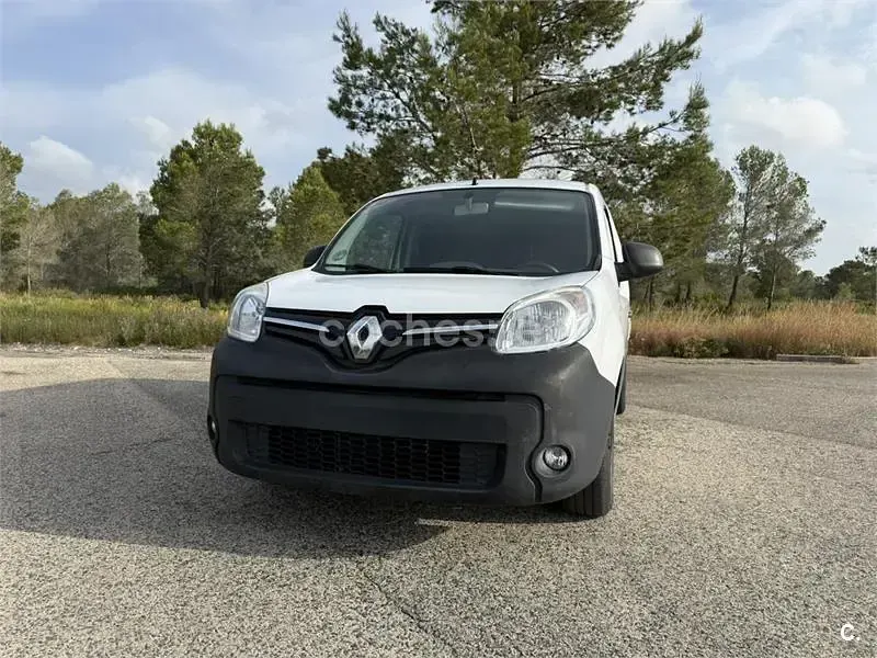 Usado Renault Kangoo Expression 90 CV (66 kW) 2016 Blanco Monovolumen