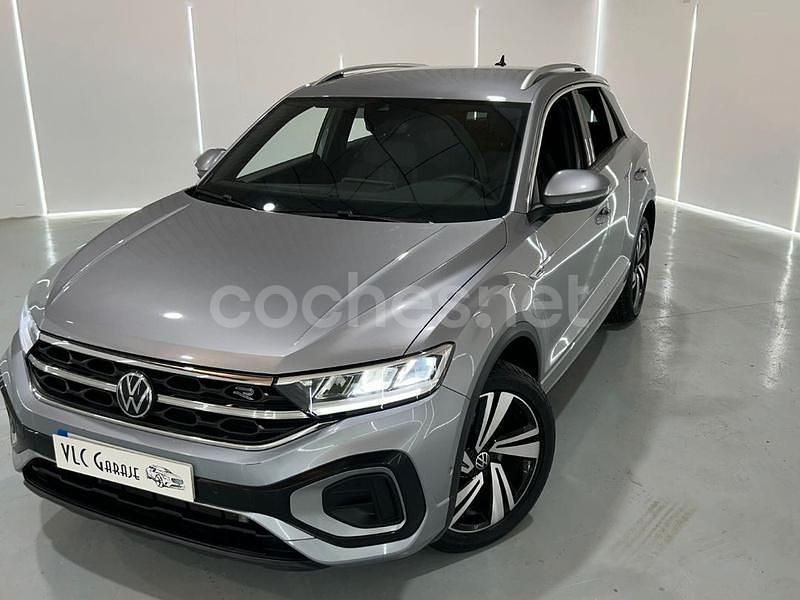 Gris / plata Usado 2023 VW T-Roc R-line SUV | 30.990 € (Caro) - Imagen 1/4