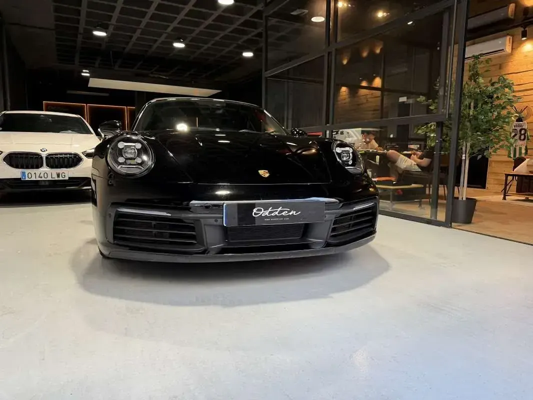 Usado Porsche 911 Carrera 4S Cabriolet 450 CV (330 kW) 2020 Negro Descapotable