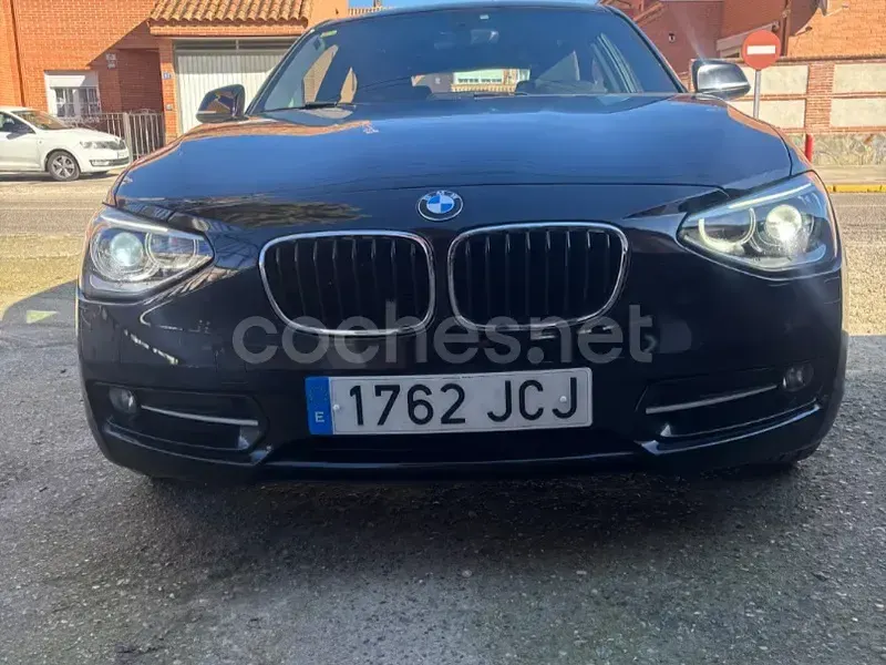 Usado BMW 116 Efficient Dynamics 116 CV (85 kW) 2015 Negro Utilitario