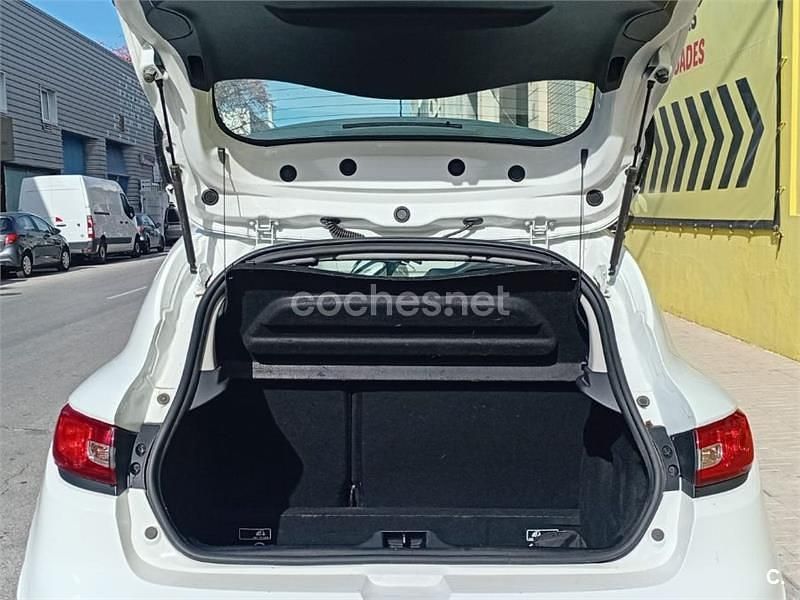 Usado Renault Clio IV Business 90 CV (66 kW) 2019 Blanco Berlina