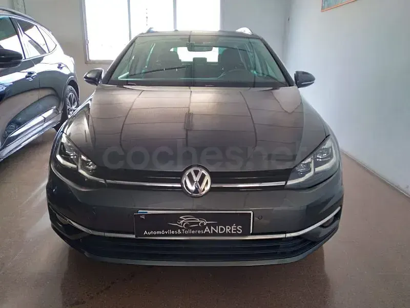 Usado VW Golf VII Sportline 150 CV (110 kW) 2017 Gris / plata Familiar