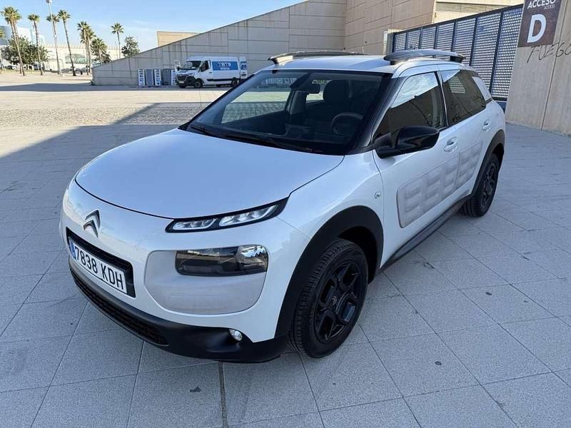 Blanco Usado 2017 Citroën C4 Cactus Feel Utilitario | 8990 € (Precio justo) - Imagen 1/4