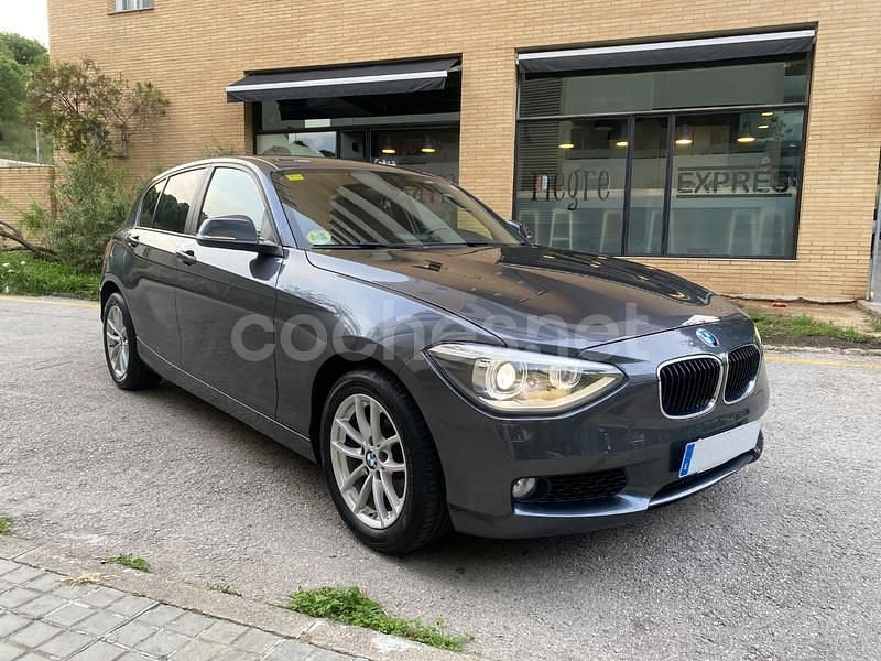 Usado BMW 118 143 CV (105 kW) 2014 Gris / plata Utilitario