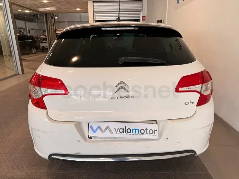 Usado Citroën C4 112 CV (82 kW) 2011 Blanco Berlina
