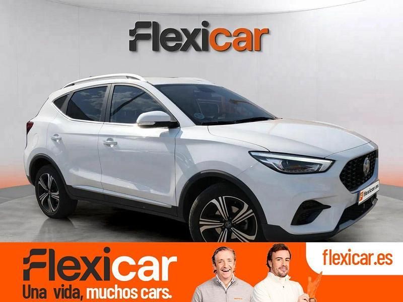 Usado MG ZS Comfort 106 CV (77 kW) 2023 Blanco Berlina