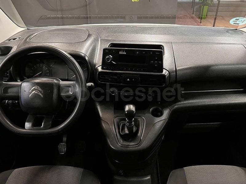 Usado Citroën Berlingo Live 102 CV (75 kW) 2021 Blanco Monovolumen