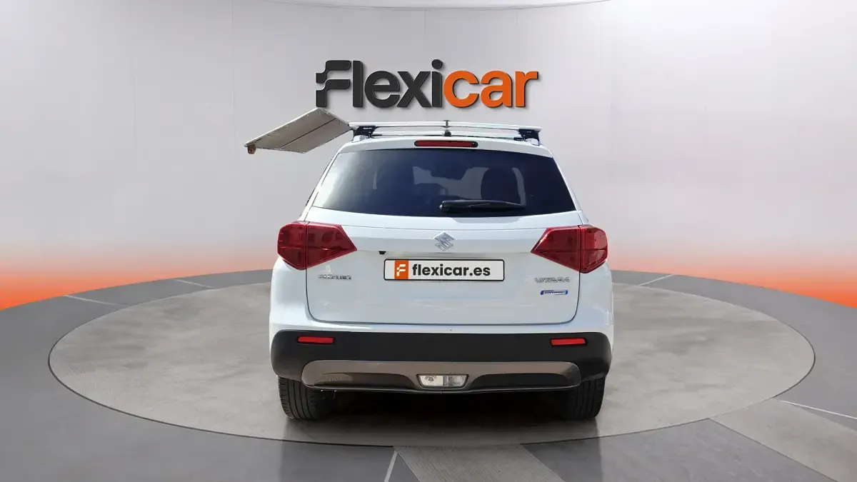 Usado Suzuki Vitara 129 CV (94 kW) 2020 Blanco SUV