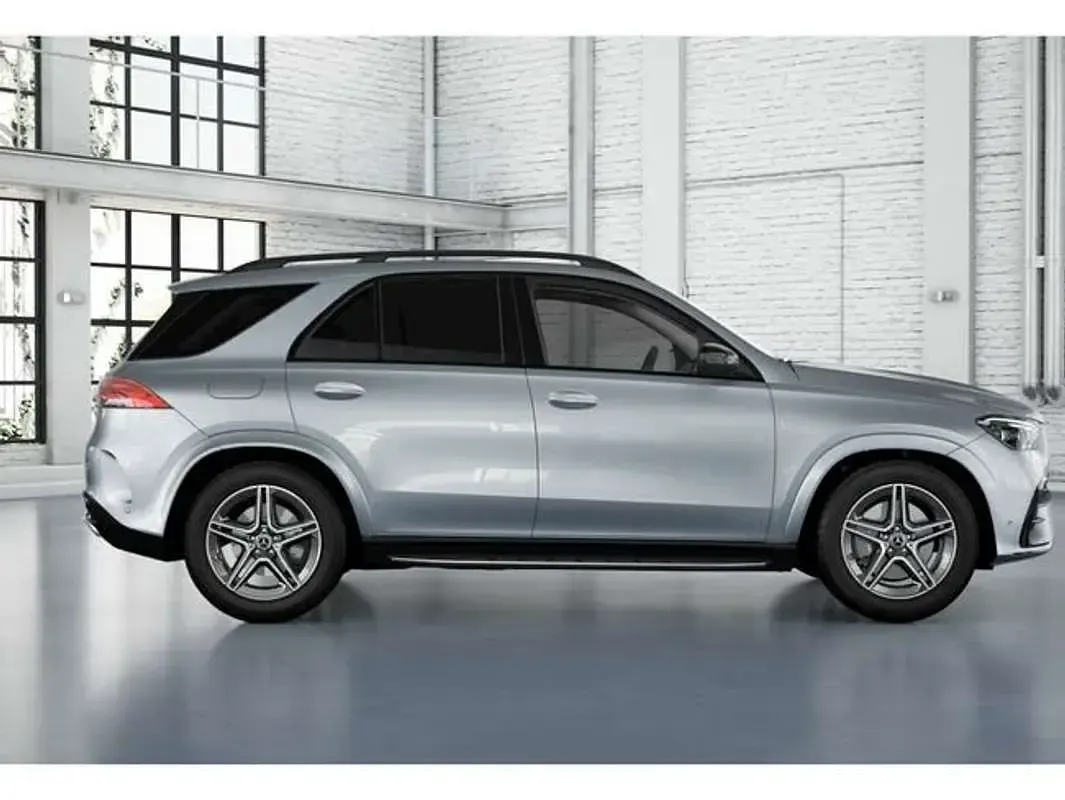 Usado Mercedes GLE350 333 CV (244 kW) 2025 Plateado SUV