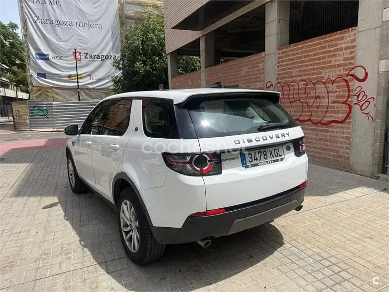 Usado Land Rover Discovery Sport SE 180 CV (132 kW) 2017 Blanco SUV