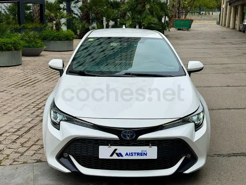Usado Toyota Corolla Business Edition 122 CV (89 kW) 2021 Blanco Berlina