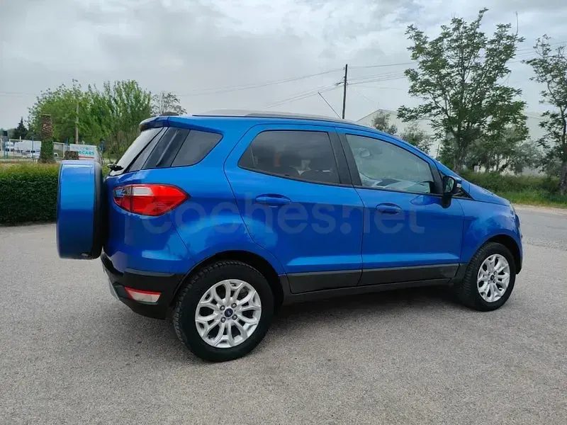 Usado Ford Ecosport Titanium 95 CV (69 kW) 2017 Azul SUV
