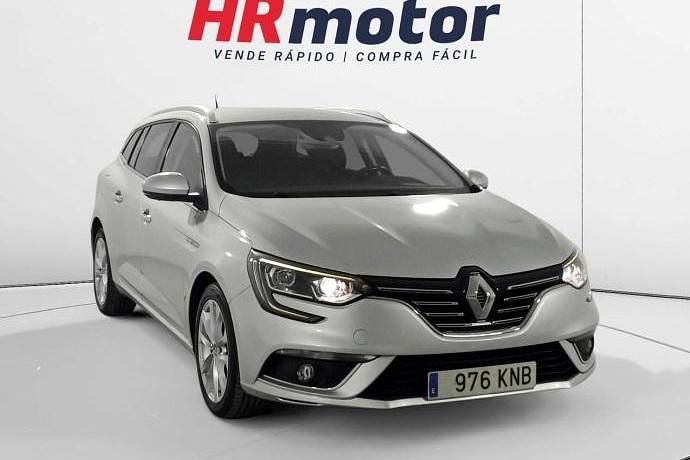 Usado Renault Mégane IV Zen 132 CV (97 kW) 2018