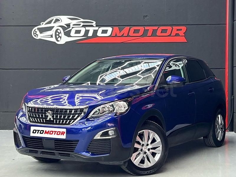 Usado Peugeot 3008 Style 130 CV (95 kW) 2020 Azul SUV