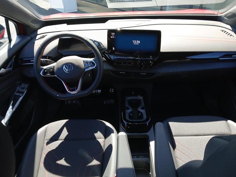 Usado VW ID.4 GTX 220 kW (300 CV) 2025 Rojo intenso metalizado con techo negro SUV