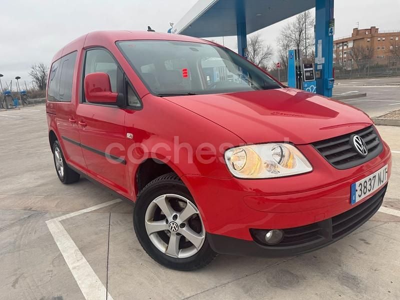 Usado VW Caddy 80 CV (58 kW) 2008 Granate Monovolumen