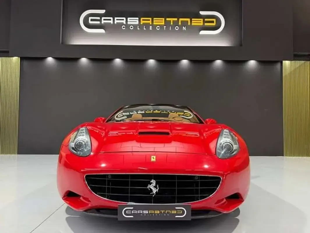 Usado Ferrari California 461 CV (339 kW) 2010 Rojo Descapotable