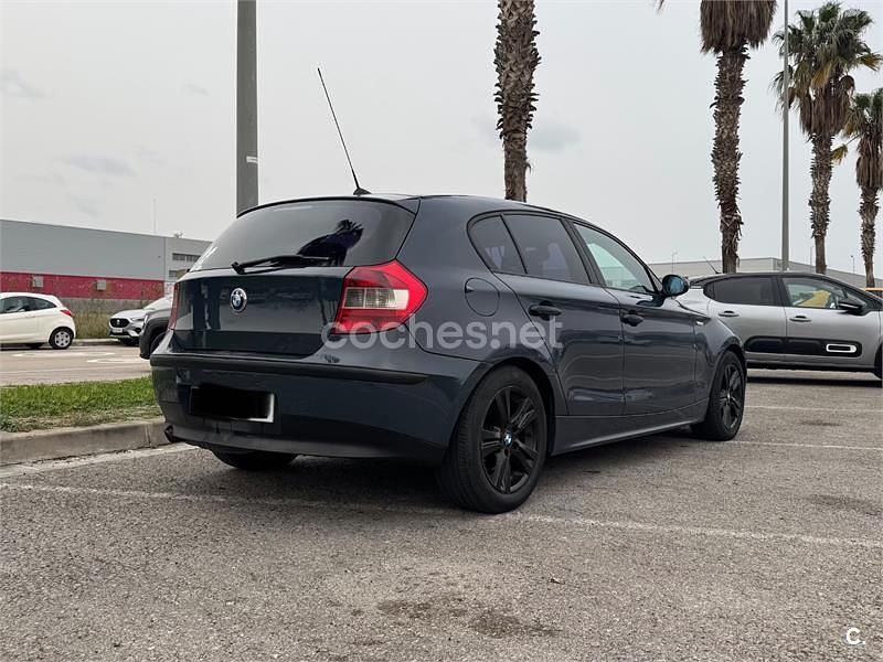 Usado BMW 116 115 CV (84 kW) 2007 Azul Utilitario