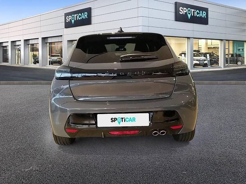 Usado Peugeot 208 GT 100 CV (73 kW) 2024 Gris Utilitario