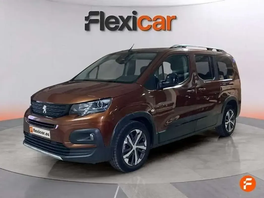 Usado Peugeot Rifter GT-line 131 CV (96 kW) 2019 Marrón Monovolumen