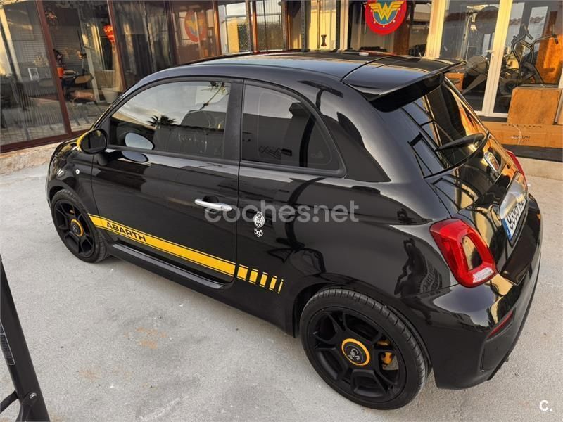 Negro Usado 2019 Abarth 595 Pista Utilitario | 16.200 € (Buen precio) - Imagen 1/4