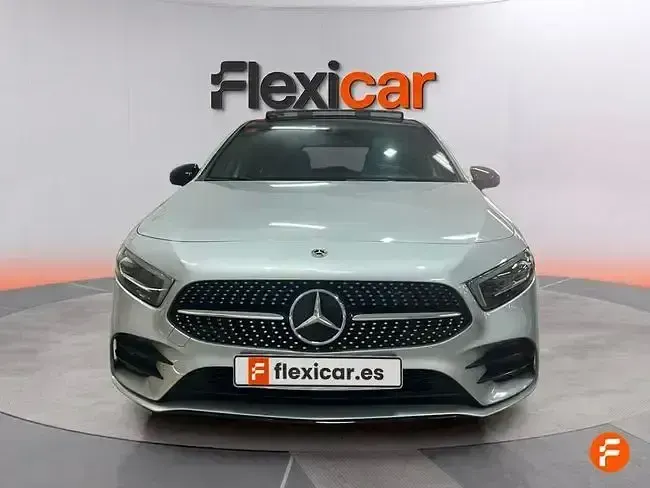 Usado Mercedes A250 218 CV (160 kW) 2021 Gris / plata Berlina