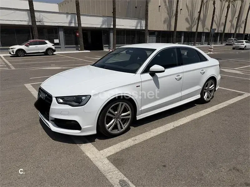 Usado Audi A3 S-Line 110 CV (80 kW) 2015 Blanco Berlina