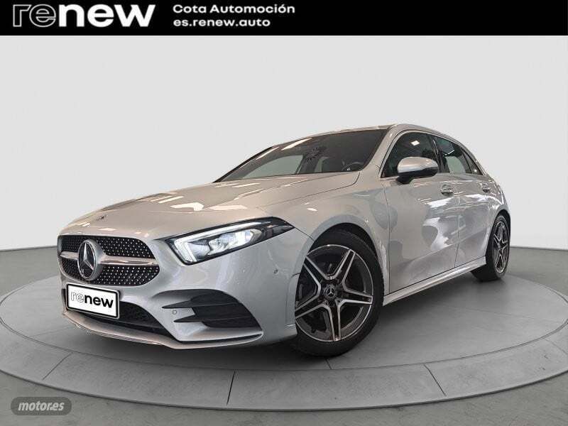 Plateado Usado 2018 Mercedes A200 AMG line Berlina | 22.470 € (Precio justo) - Imagen 1/4