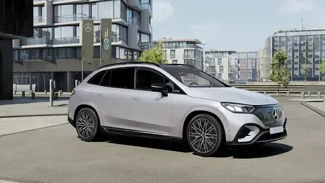 Nuevo Mercedes EQE350 AMG 214 kW (292 CV) 2026 Gris SUV