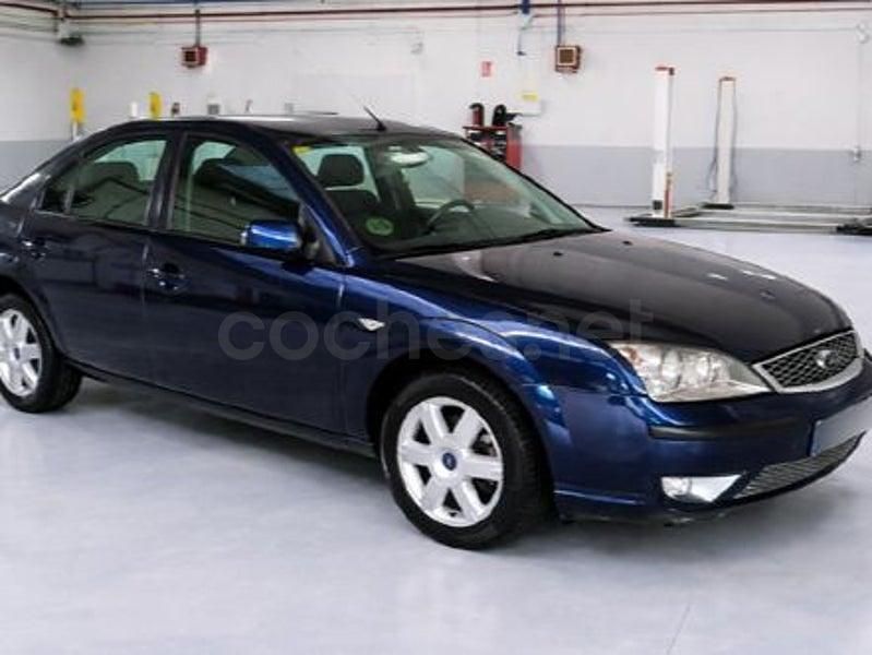 Usado Ford Mondeo Ambiente 125 CV (91 kW) 2007 Azul Berlina
