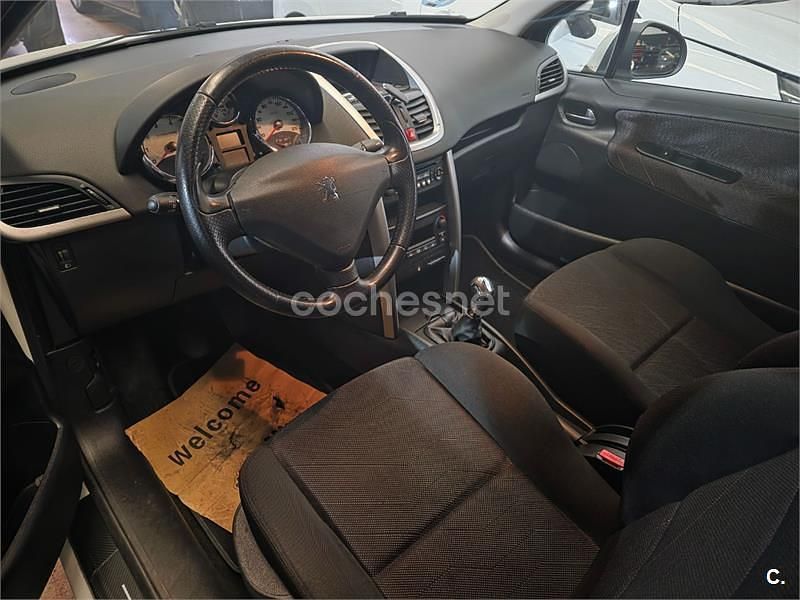 Blanco Usado 2009 Peugeot 207 Sport Berlina | 5000 € (Un poco caro) - Imagen 1/4