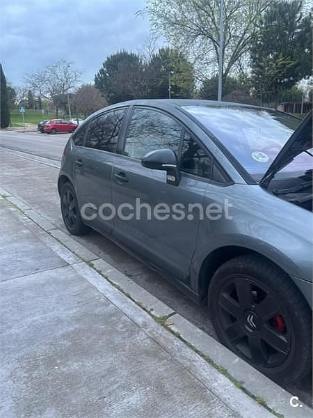 Usado Citroën C4 92 CV (67 kW) 2008 Gris / plata Berlina
