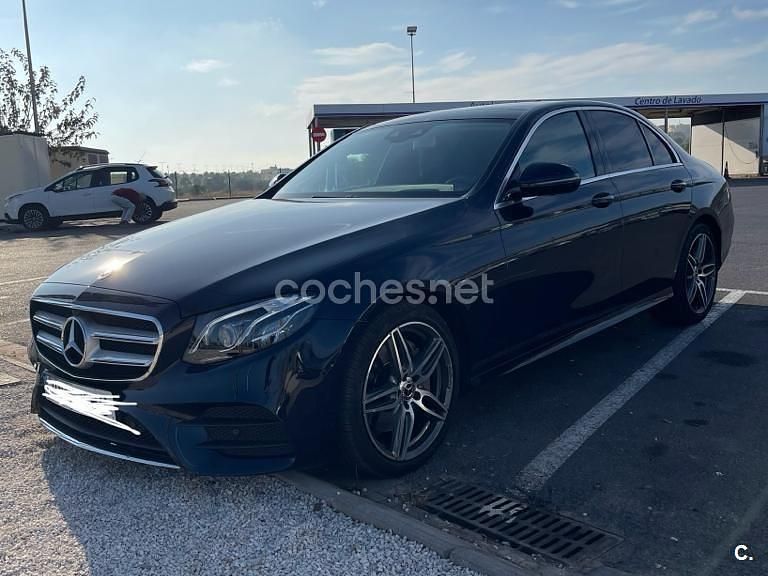 Azul Usado 2019 Mercedes E220 Berlina | 31.500 € (Buen precio) - Imagen 1/4