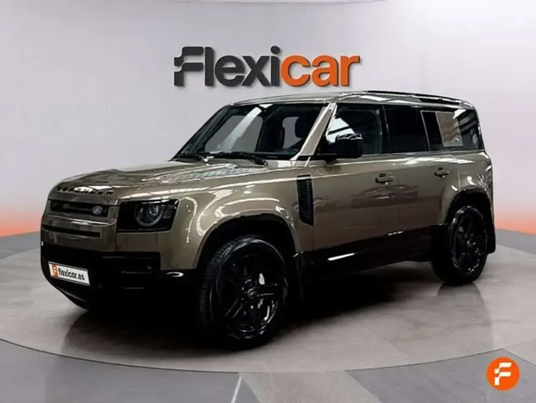 Usado Land Rover Defender 400 CV (294 kW) 2023 Marrón SUV