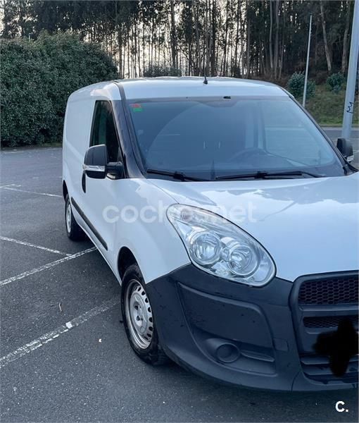 Blanco Usado 2010 Fiat Doblò Active Monovolumen | 4000 € (Super precio) - Imagen 1/4