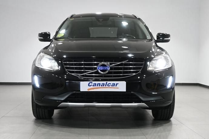Usado Volvo XC60 Kinetic 136 CV (100 kW) 2015 Negro SUV