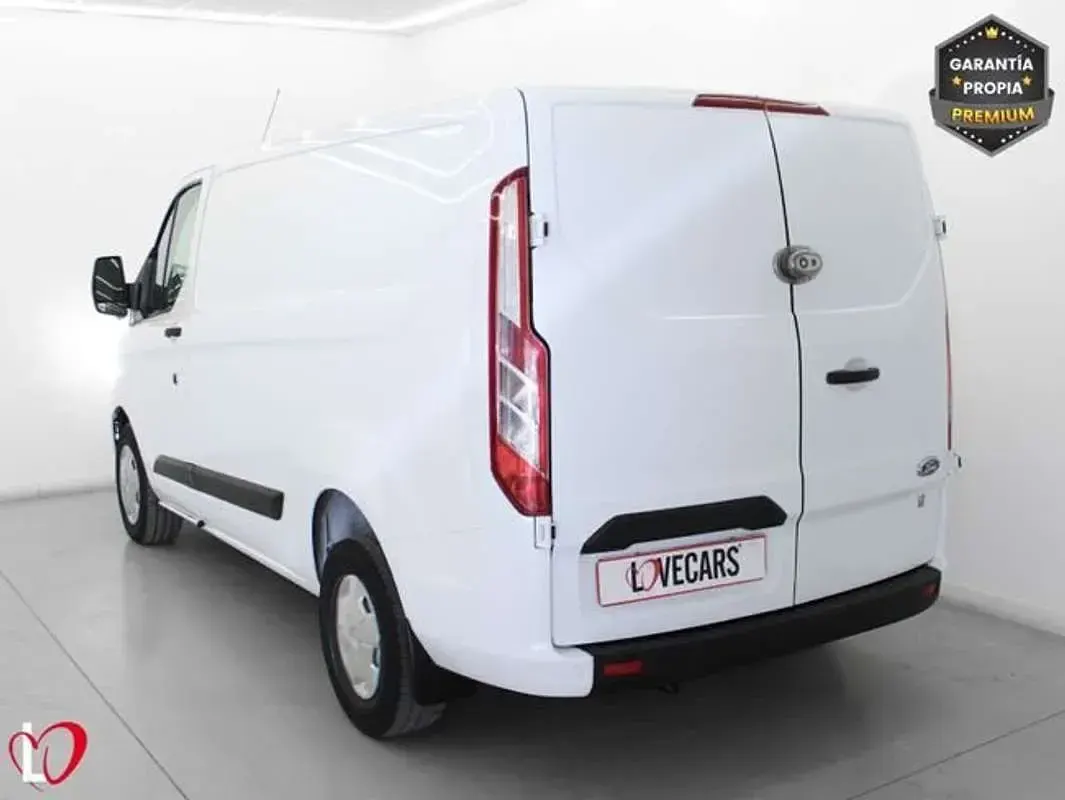 Usado Ford Transit Custom Trend 131 CV (96 kW) 2023 Blanco Van