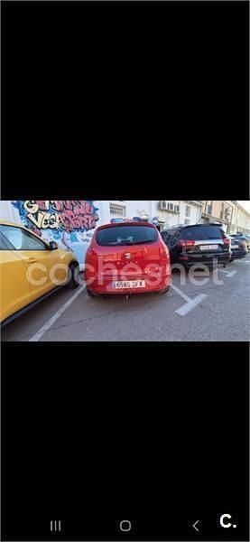 Usado Seat Altea 140 CV (102 kW) 2005 Rojo Monovolumen