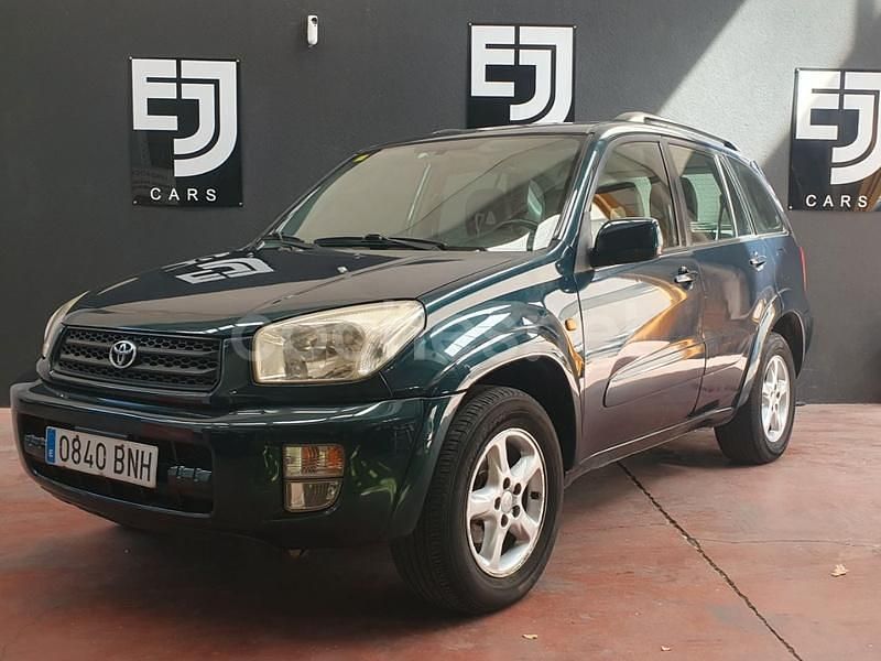 Verde Usado 2001 Toyota RAV4 Sol SUV | 7990 € (Precio justo) - Imagen 1/4
